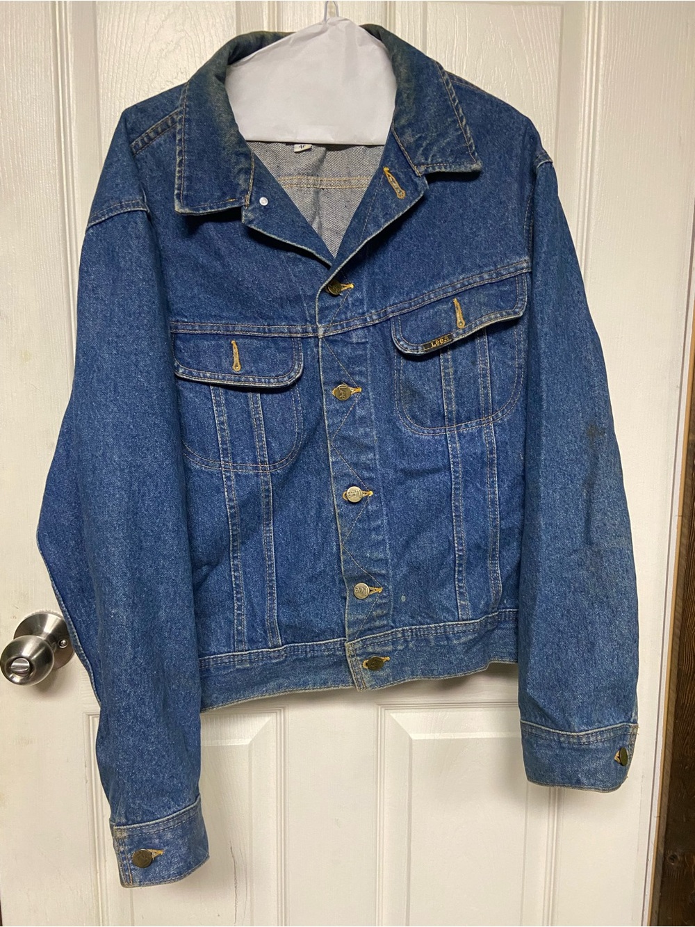Vintage LEE Classic Men’s Blue Denim Jacket